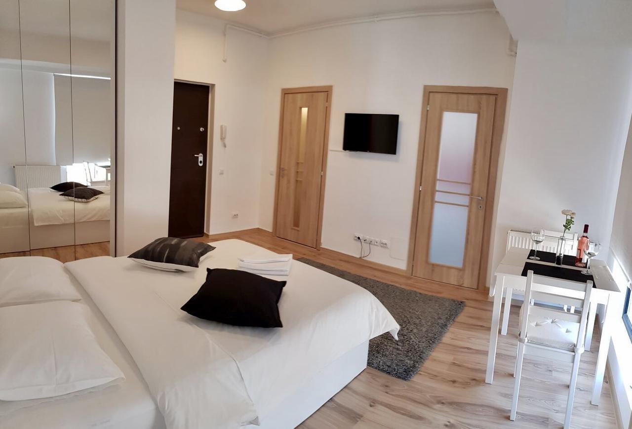 Studio Confort 3 บูคาเรสต์ ภายนอก รูปภาพ